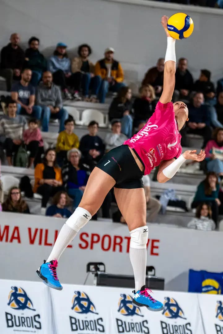 Volley Photo 18