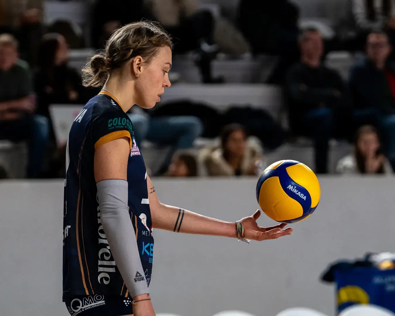 Volley Photo 34